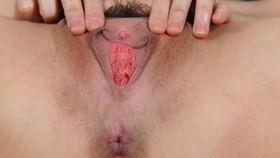 Airi Miyazaki's Intimate Moment: A Must-Watch Solo Performance